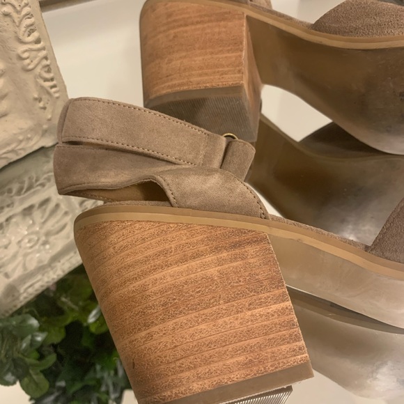 Susina Genuine Leather Sandals - Picture 5 of 6